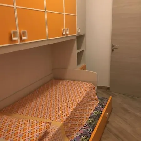 Apartment Appartamento Grande A Soli 10 Minuti Dalla Spiaggia In Bicicletta - Ciclabile - Free Parking *