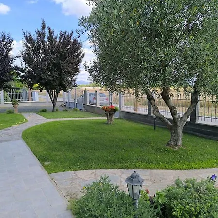 Appartamento Grande A Soli 10 Minuti Dalla Spiaggia In Bicicletta - Ciclabile - Free Parking *
